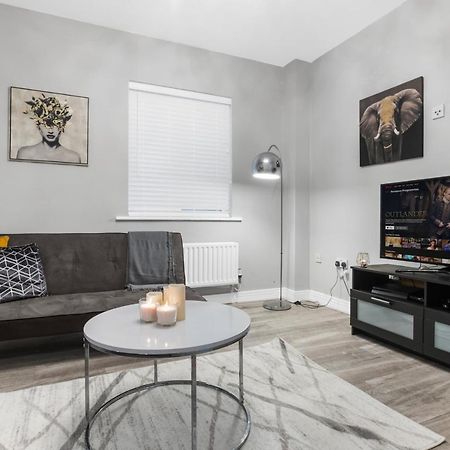 Birmingham, Modern 2 Bedroom, Free Parking Spaces, Free Wi-Fi And Netflix Exteriör bild