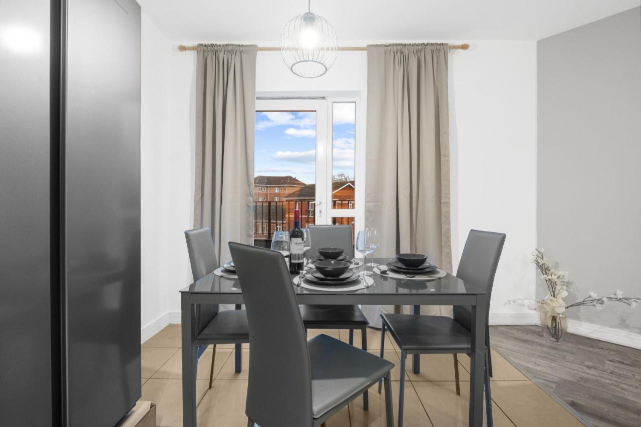 Birmingham, Modern 2 Bedroom, Free Parking Spaces, Free Wi-Fi And Netflix Exteriör bild