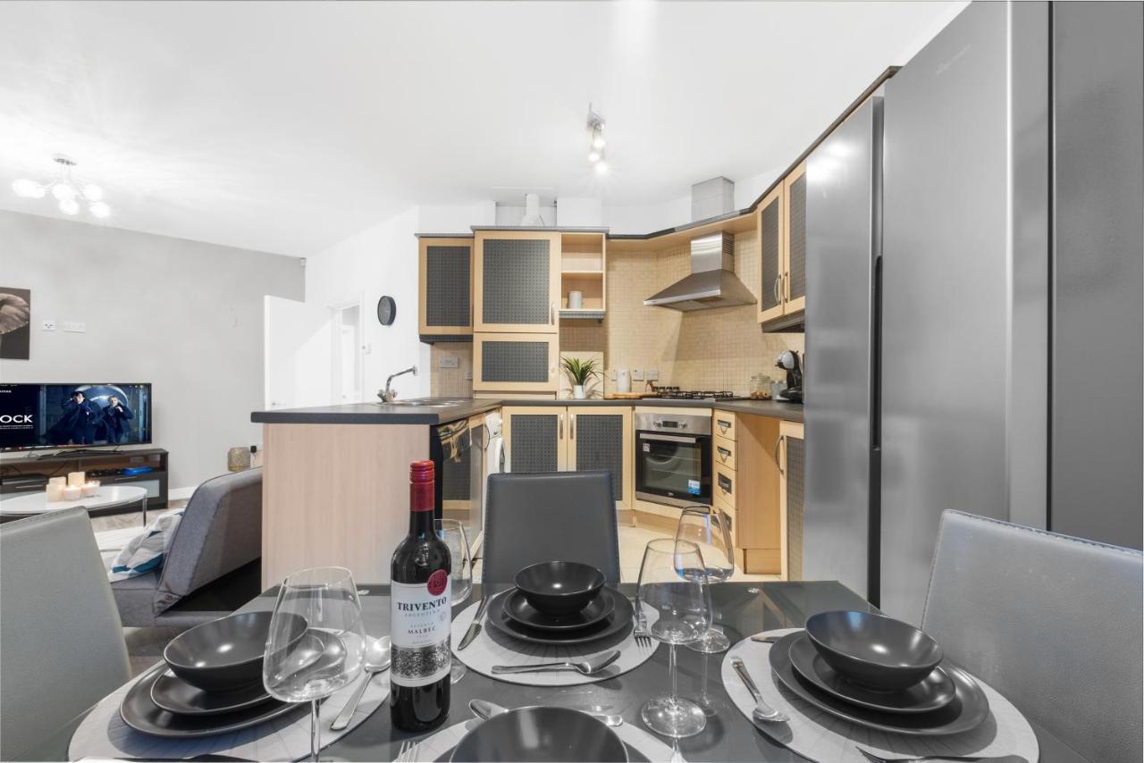 Birmingham, Modern 2 Bedroom, Free Parking Spaces, Free Wi-Fi And Netflix Exteriör bild