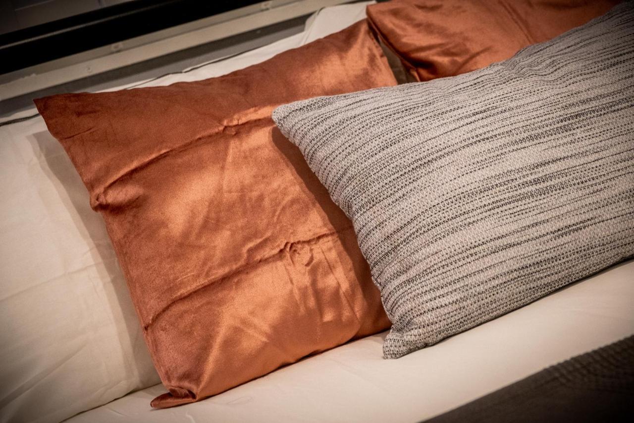 Birmingham, Modern 2 Bedroom, Free Parking Spaces, Free Wi-Fi And Netflix Exteriör bild